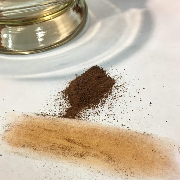 This little experiment really set my wheels to turning. A longer post about making pigments and watercolor paints will come in August. For now, here's a nature art recap for June.