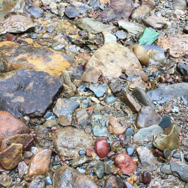Lots of potential for gathering earth pigments in here.
